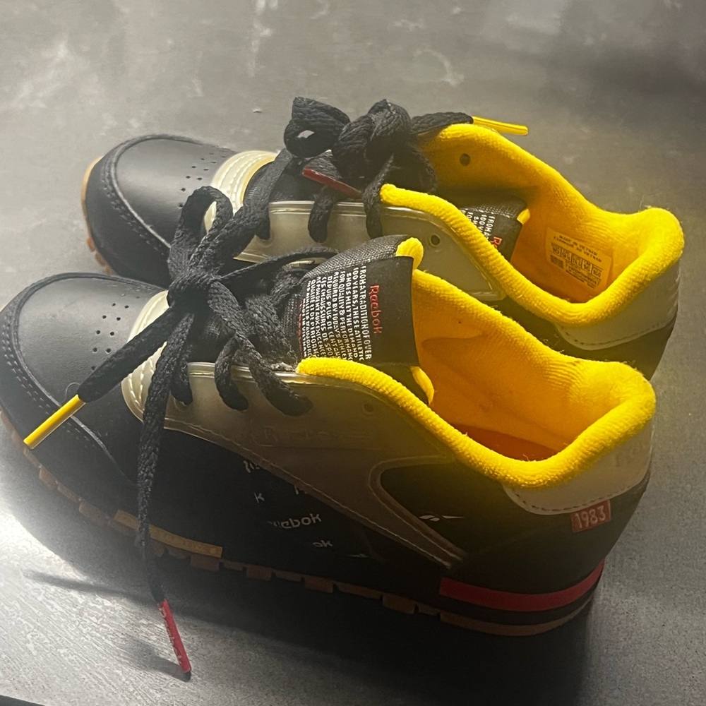 Reebok Kids Black and Yellow Sneakers